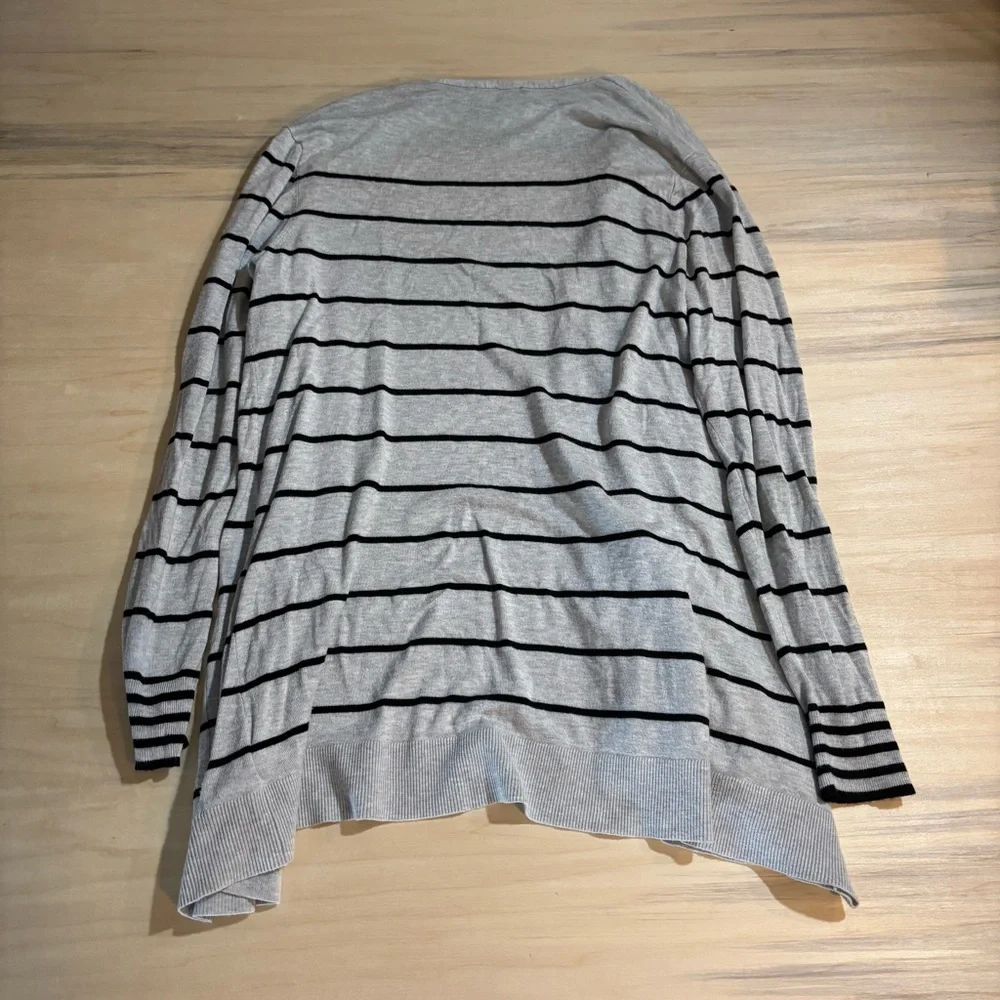 Express Light Gray Cardigan with Black Stripes Size XL - Picture 4 of 6